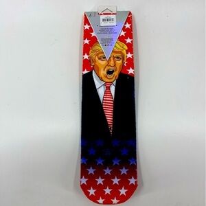 NWT‎ Donald Trump Living Royal Socks